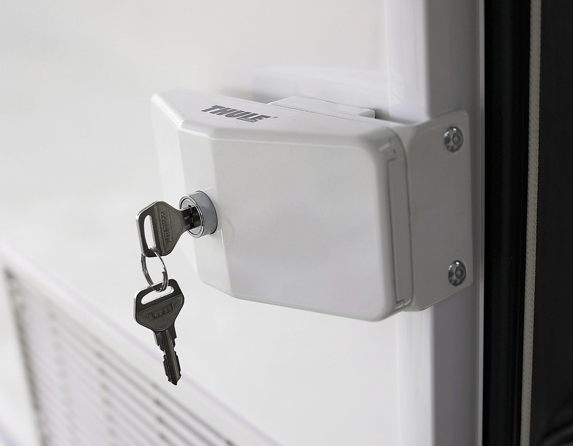 Thule-Door-Frame-Lock-702125.jpg Door Frame Lock Single Thule - 308889 - immagine 1